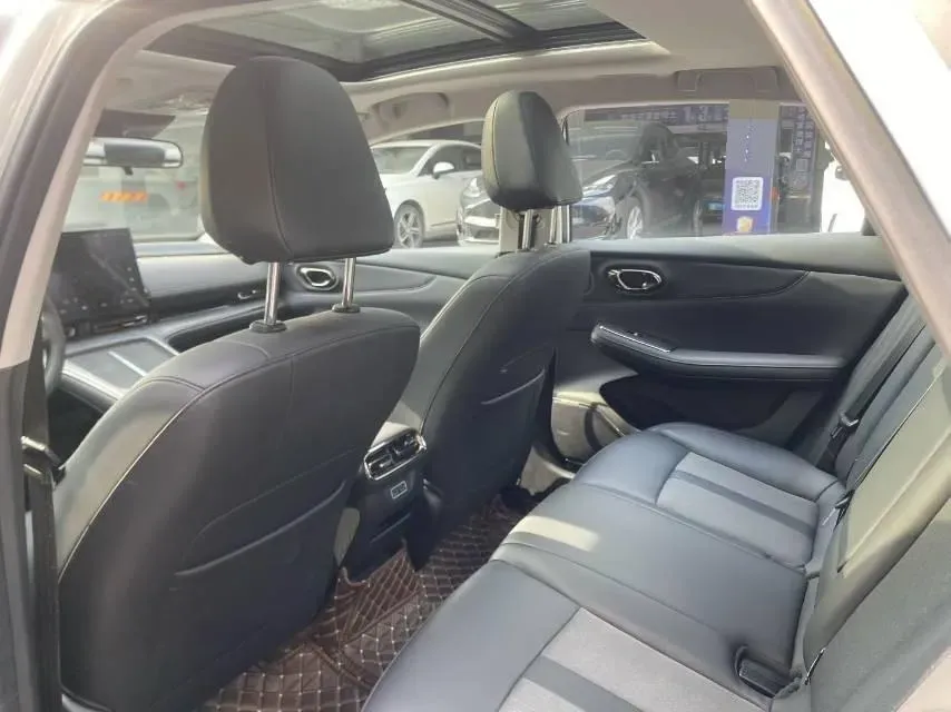 2024 ChangAn LanTuoZhe 2.0T 233HP L4 8AT,autocango,china used car exporter,china ev exporter,chinese used car exporter,chinese used ev exporter