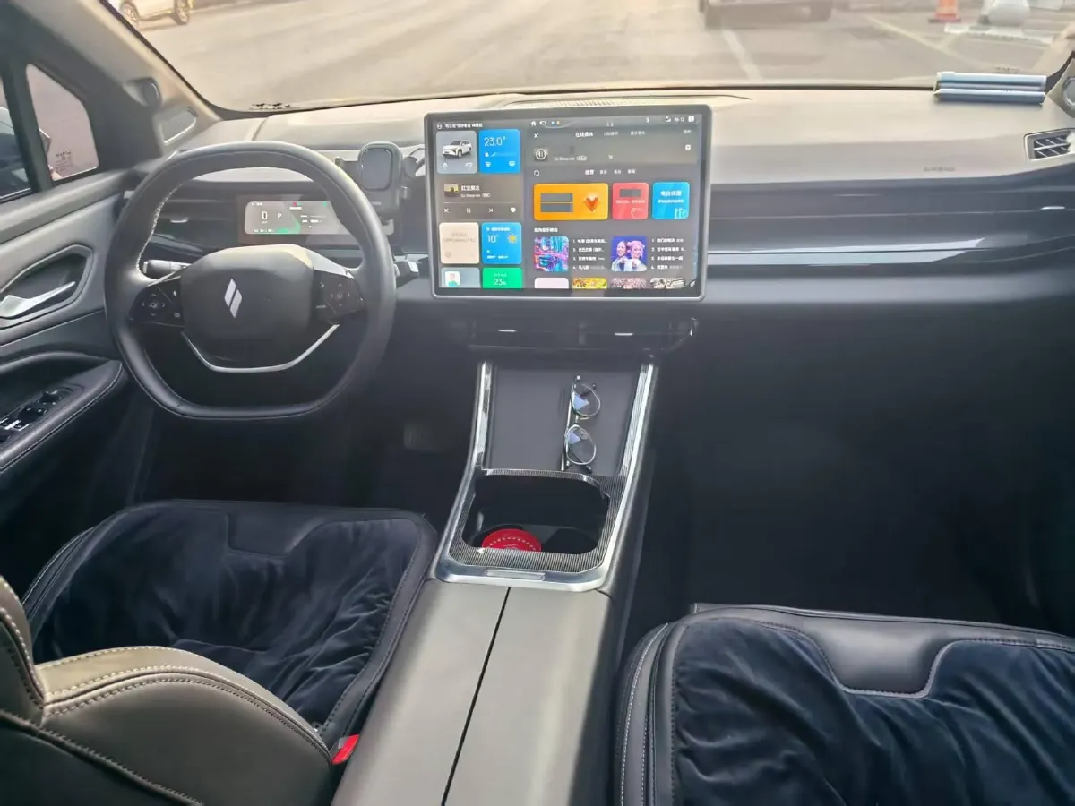 2023 Livan 7 BEV 68.03KWH,autocango,china used car exporter,china ev exporter,chinese used car exporter,chinese used ev exporter