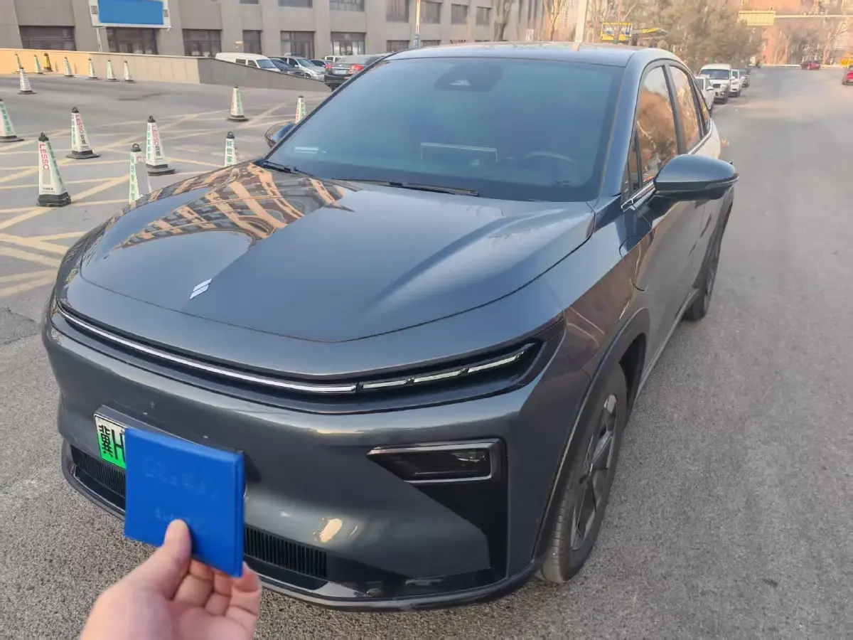 2023 Livan 7 BEV 68.03KWH