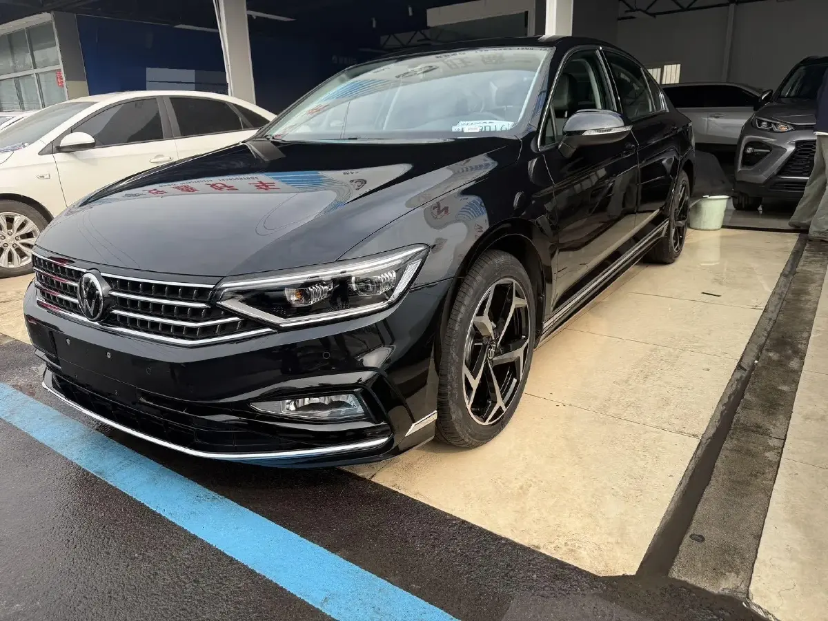 2025 Volkswagen Magotan 1.4T 150HP L4 7DCT