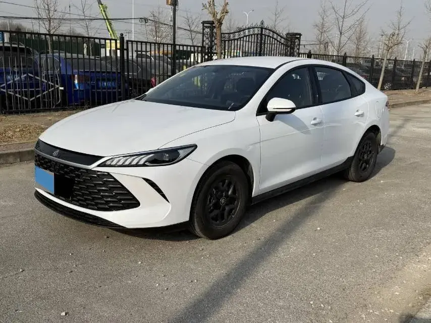 2025 BYD Qin Plus 1.5L 101HP L4 E-CVT PHEV 7.68KWH
