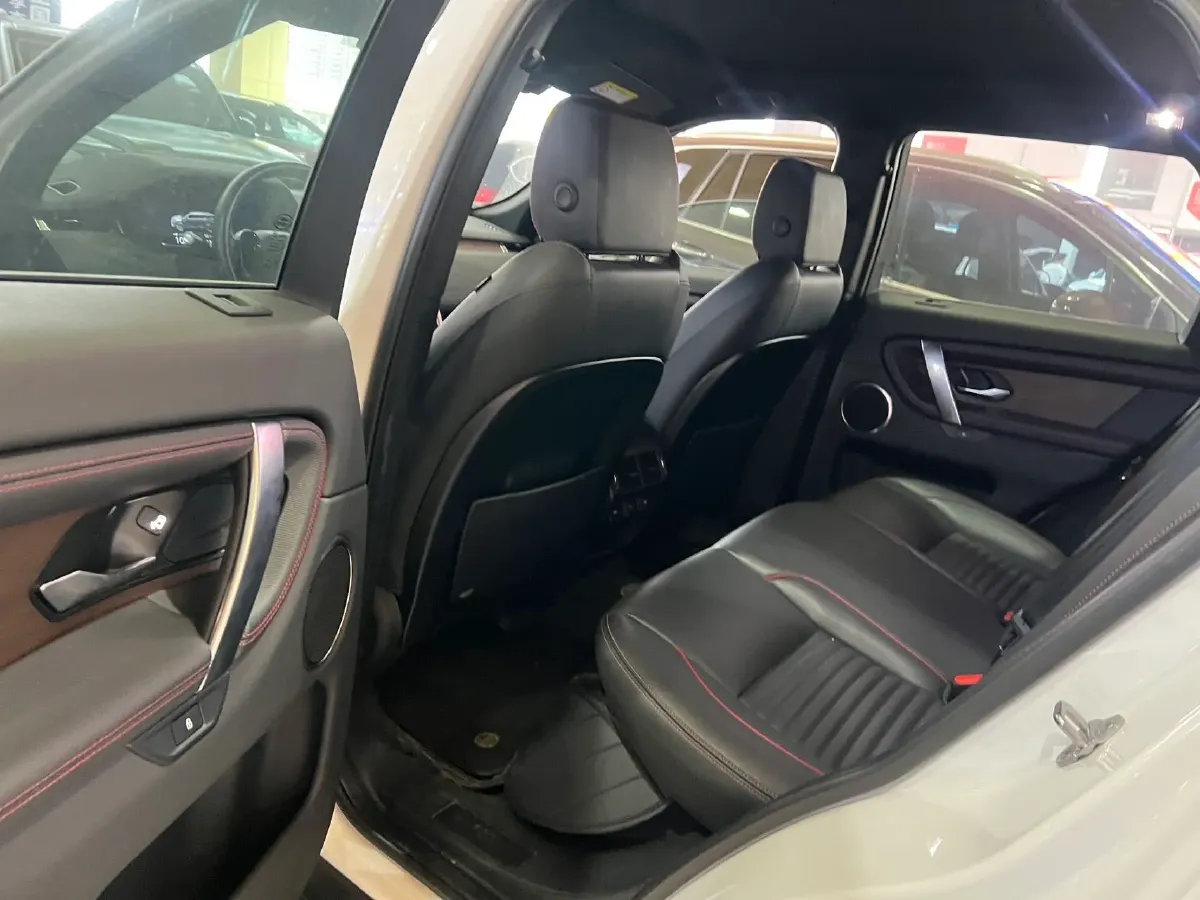 2021 Land Rover Discovery Sport 1.5T 200HP L3 8AT PHEV,autocango,china used car exporter,china ev exporter,chinese used car exporter,chinese used ev exporter