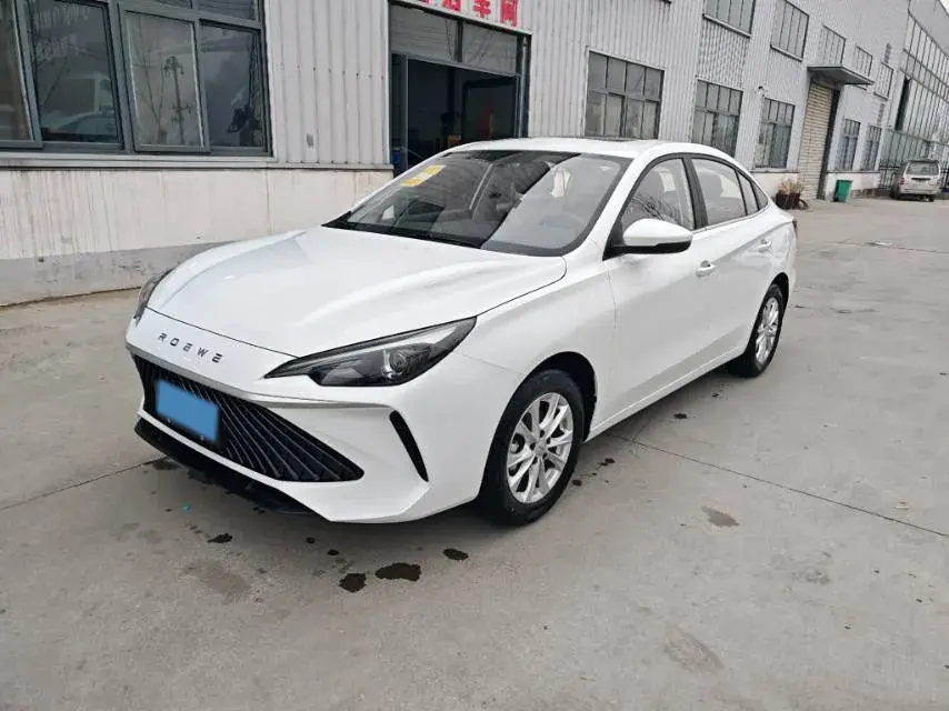 2026 Roewe i5 1.5L 129HP L4 CVT