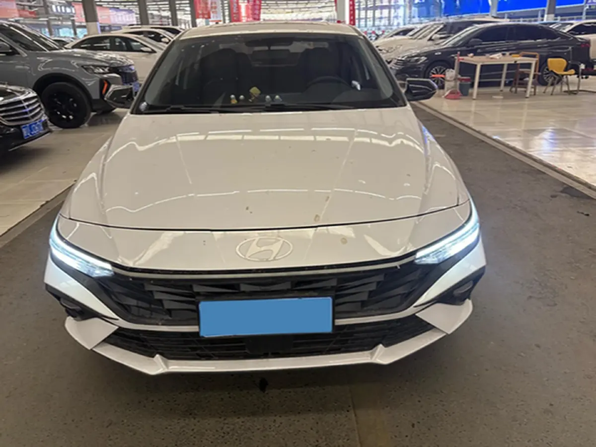 2023 Hyundai Elantra 1.5L 115HP L4 CVT,autocango,china used car exporter,china ev exporter,chinese used car exporter,chinese used ev exporter