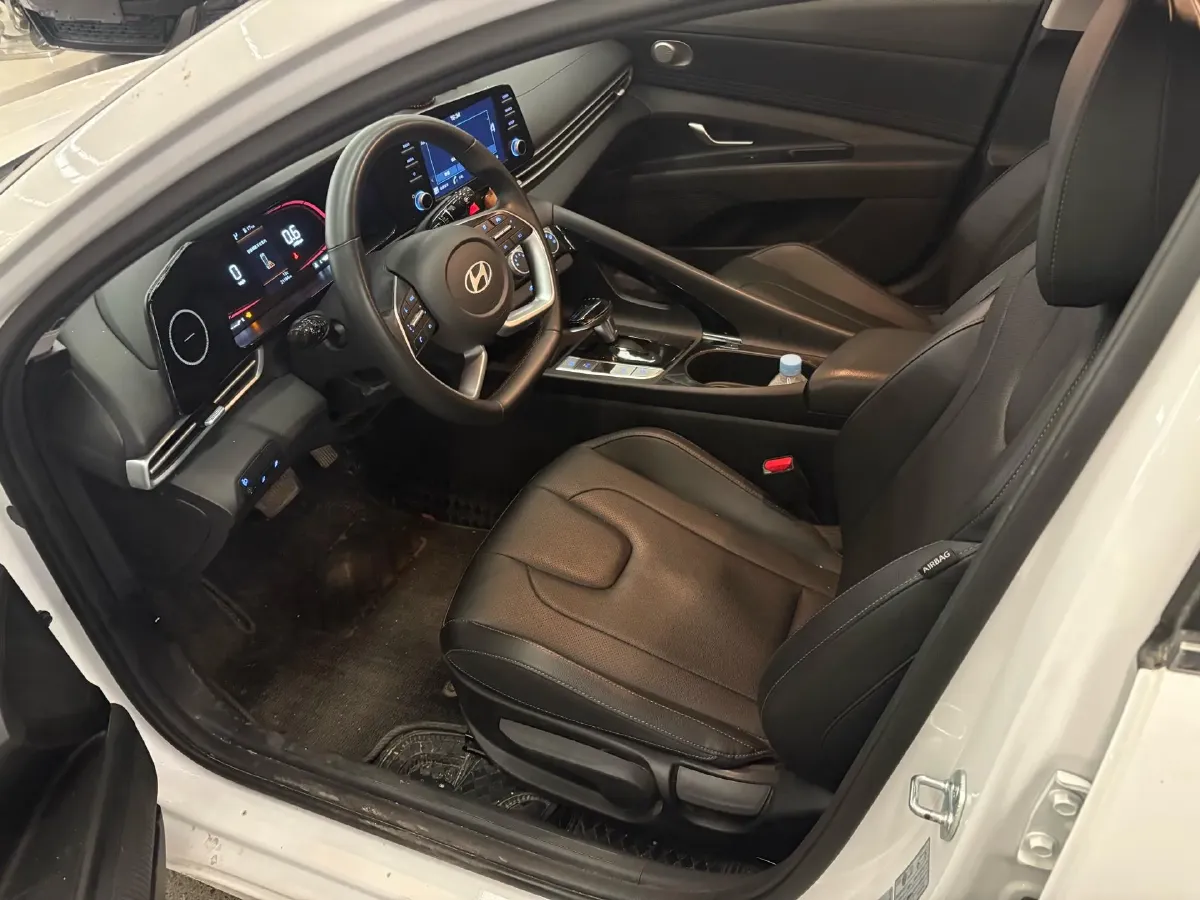 2023 Hyundai Elantra 1.5L 115HP L4 CVT,autocango,china used car exporter,china ev exporter,chinese used car exporter,chinese used ev exporter