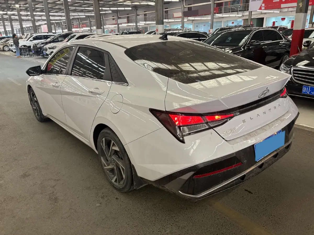 2023 Hyundai Elantra 1.5L 115HP L4 CVT,autocango,china used car exporter,china ev exporter,chinese used car exporter,chinese used ev exporter
