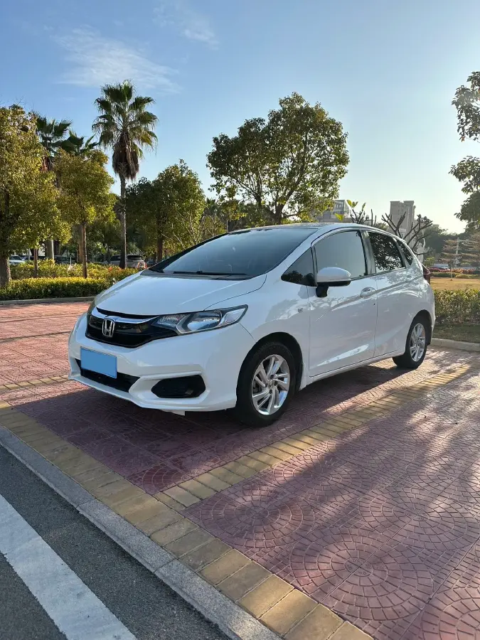 2018 Honda Fit 1.5L 131HP L4 CVT