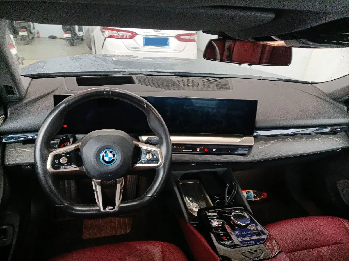 2024 BMW i5 BEV 79.05KWH,autocango,china used car exporter,china ev exporter,chinese used car exporter,chinese used ev exporter