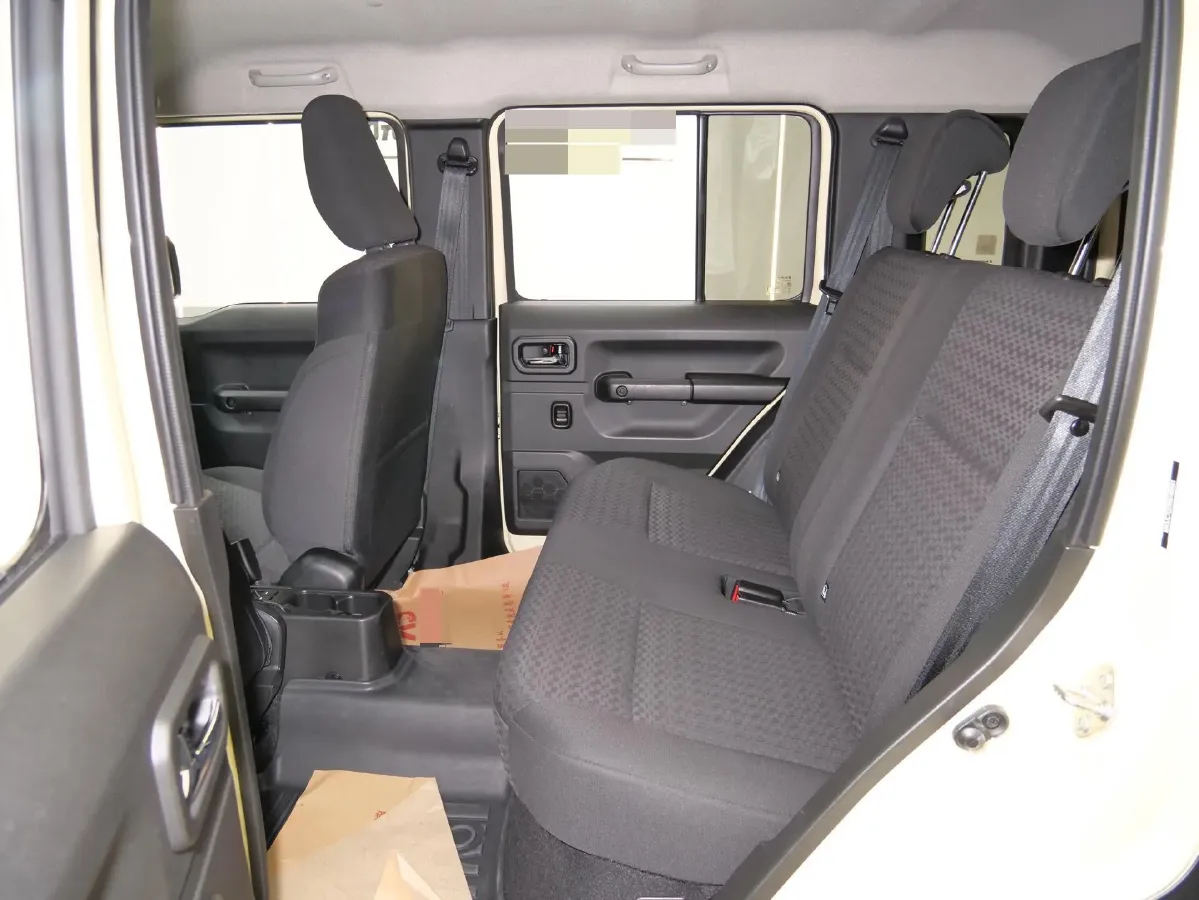 2024 Skyworth HT-i 1.5L 110HP L4 E-CVT PHEV 21.68KWH,autocango,china used car exporter,china ev exporter,chinese used car exporter,chinese used ev exporter