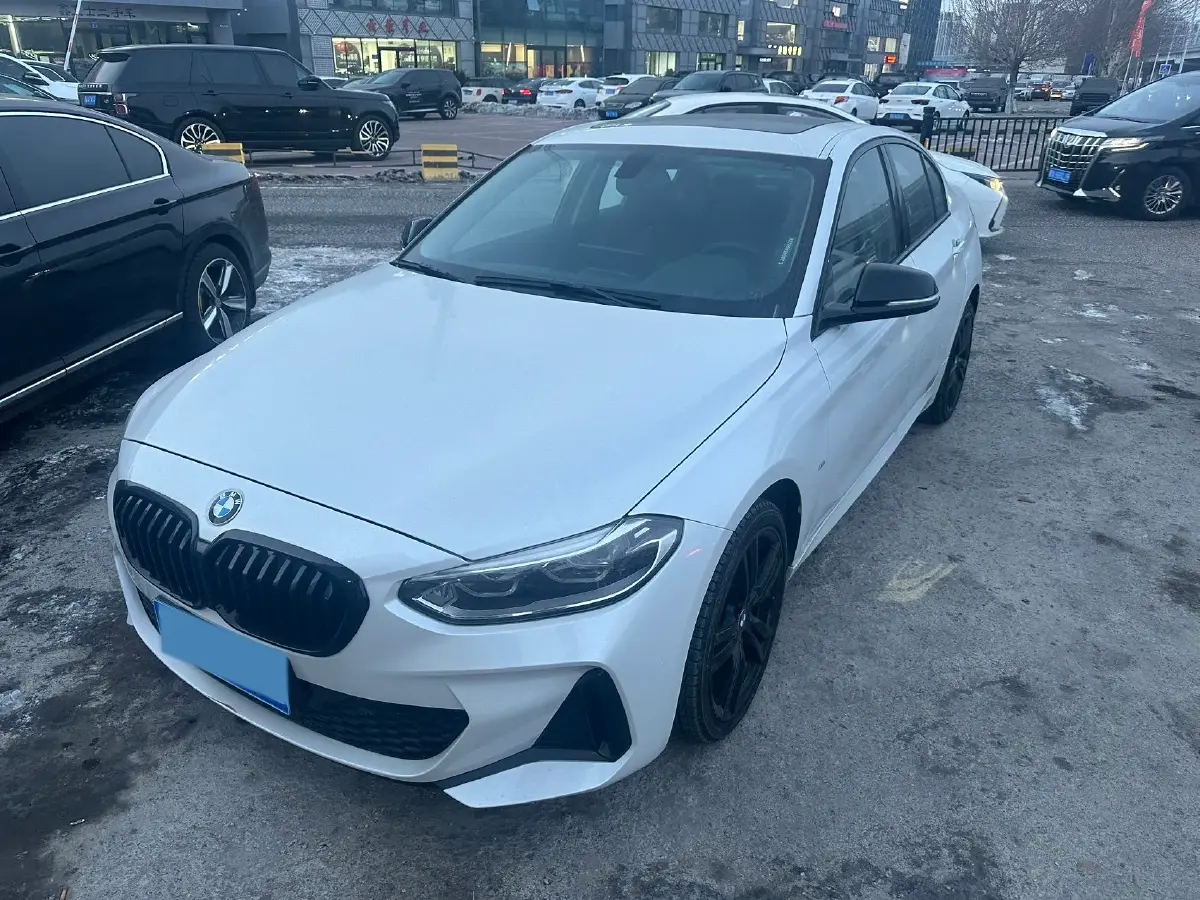 2023 BMW 1 Series 2.0T 178HP L4 7DCT