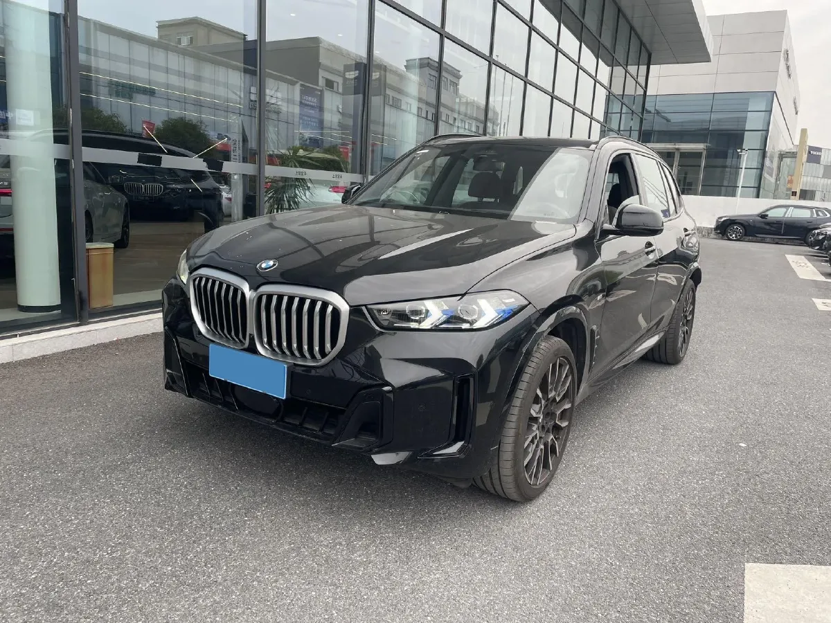 2025 BMW X5 3.0T 381HP L6 8AT,autocango,china used car exporter,china ev exporter,chinese used car exporter,chinese used ev exporter