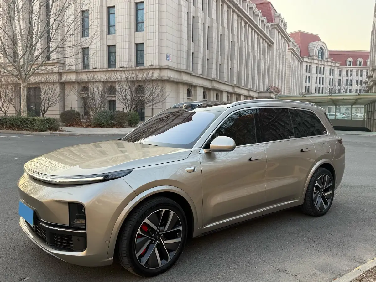 2022 Li L9 Range Extended 154HP REEV 42.6KWH