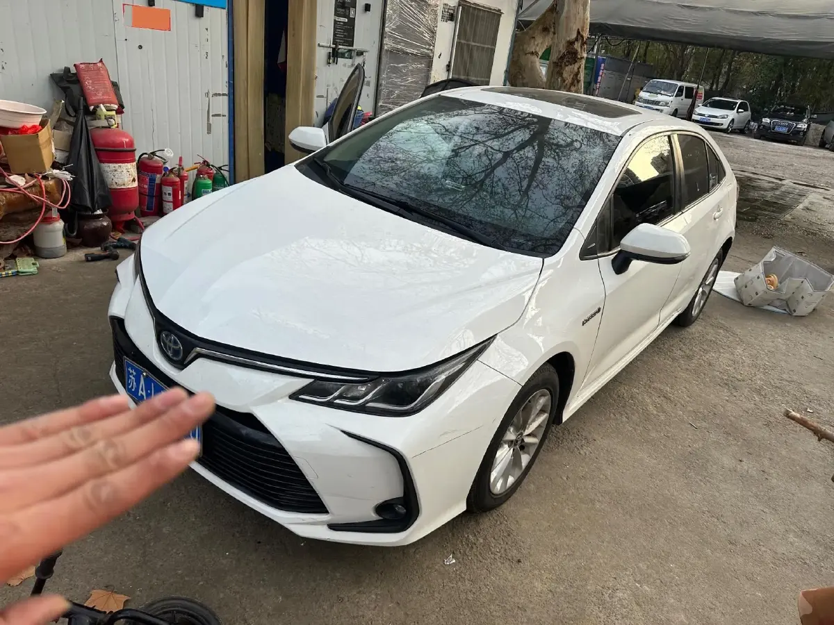 2022 Toyota Corolla 1.8L 98HP L4 E-CVT Hybrid