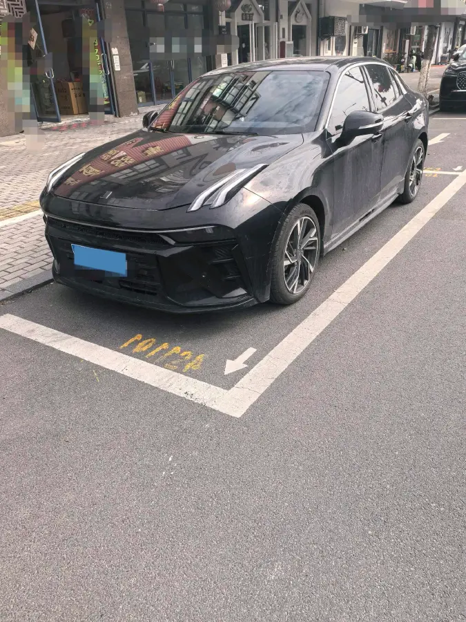 2025 LYNK&CO 03 1.5T 181HP L4 7DCT