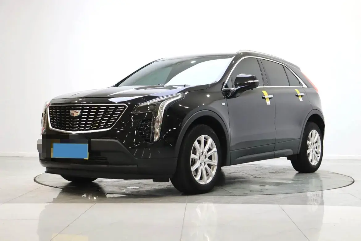 2023 Cadillac XT4 2.0T 237HP L4 9AT