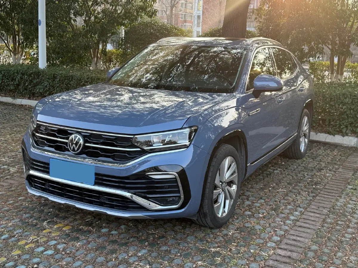2020 Volkswagen Tayron X 2.0T 186HP L4 7DCT