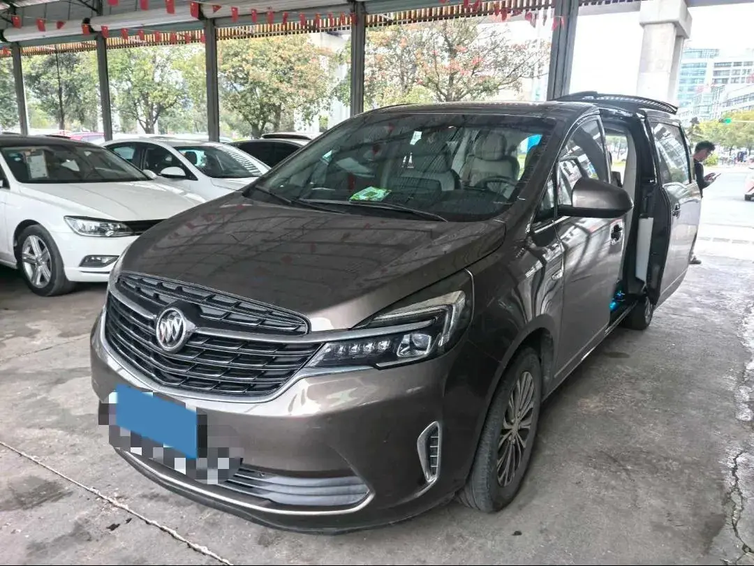 2021 Buick GL8 2.0T 237HP L4 9AT