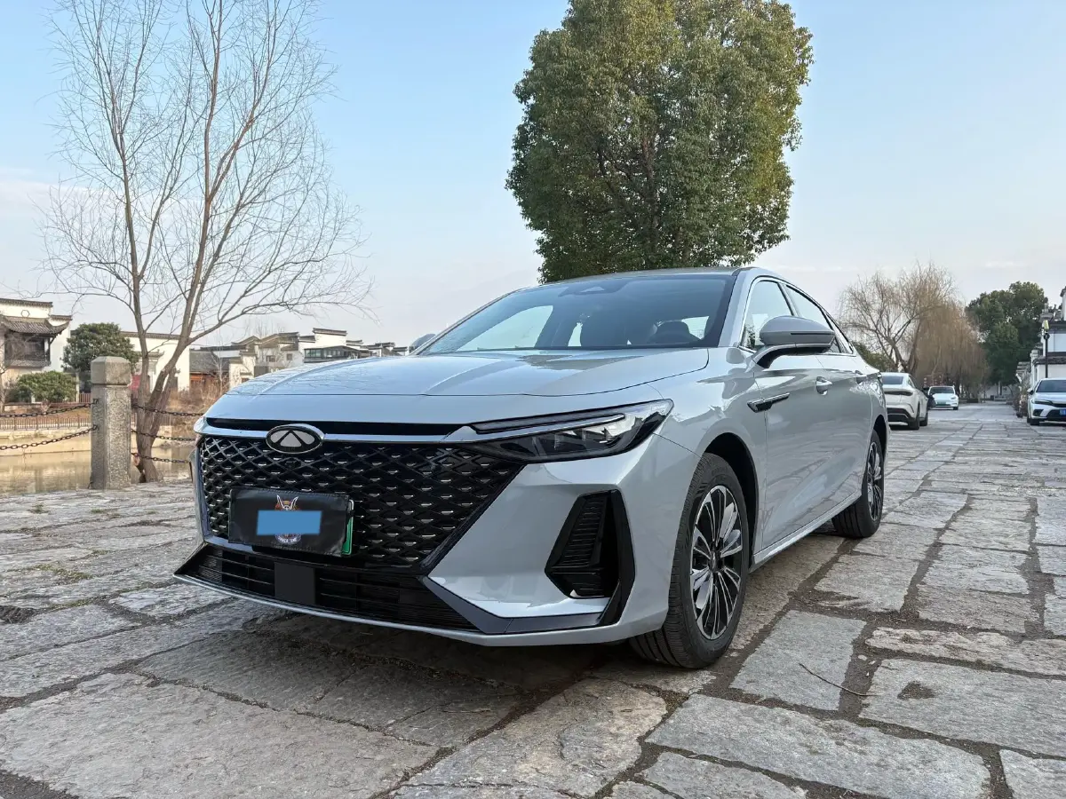 2024 Fulwin FulwinA8 1.5T 156HP L4 1DHT PHEV 18.3KWH