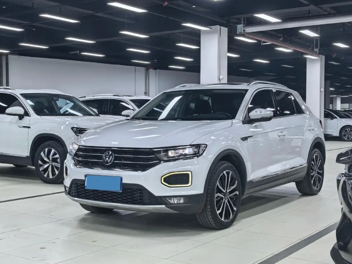 2022 Volkswagen T-Roc 1.4T 150HP L4 7DCT