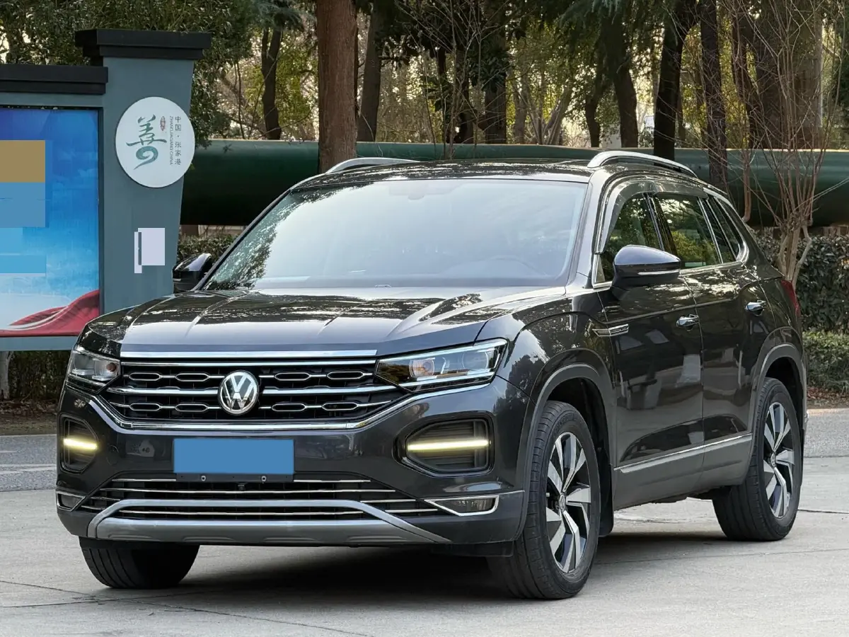 2019 Jeep Cherokee 2.0T 234HP L4 9AT