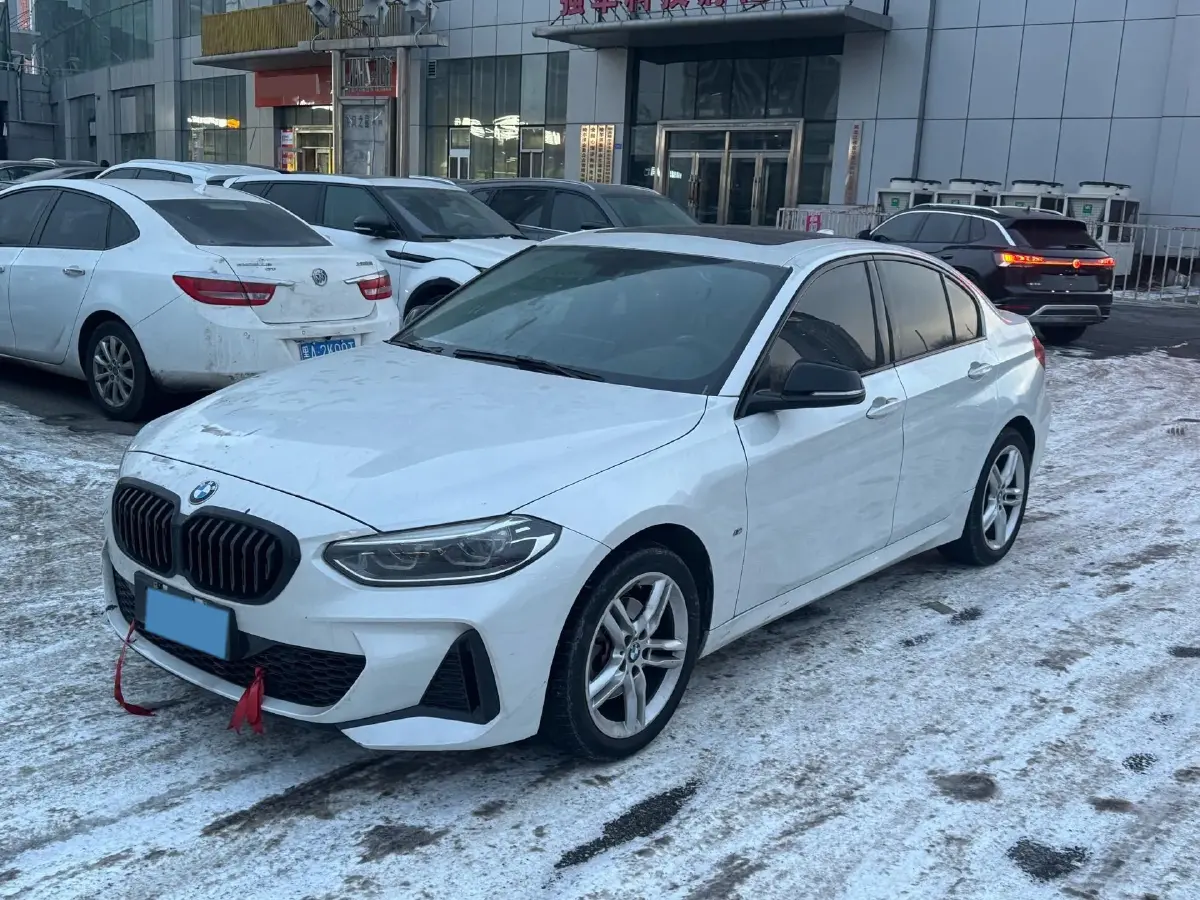 2021 BMW 1 Series 1.5T 140HP L3 7DCT