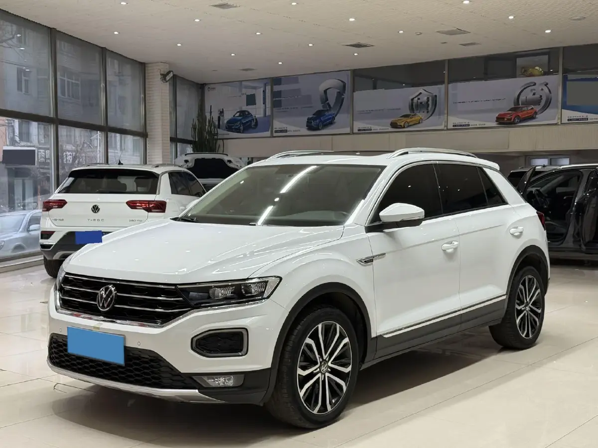2022 Volkswagen T-Roc 1.4T 150HP L4 7DCT