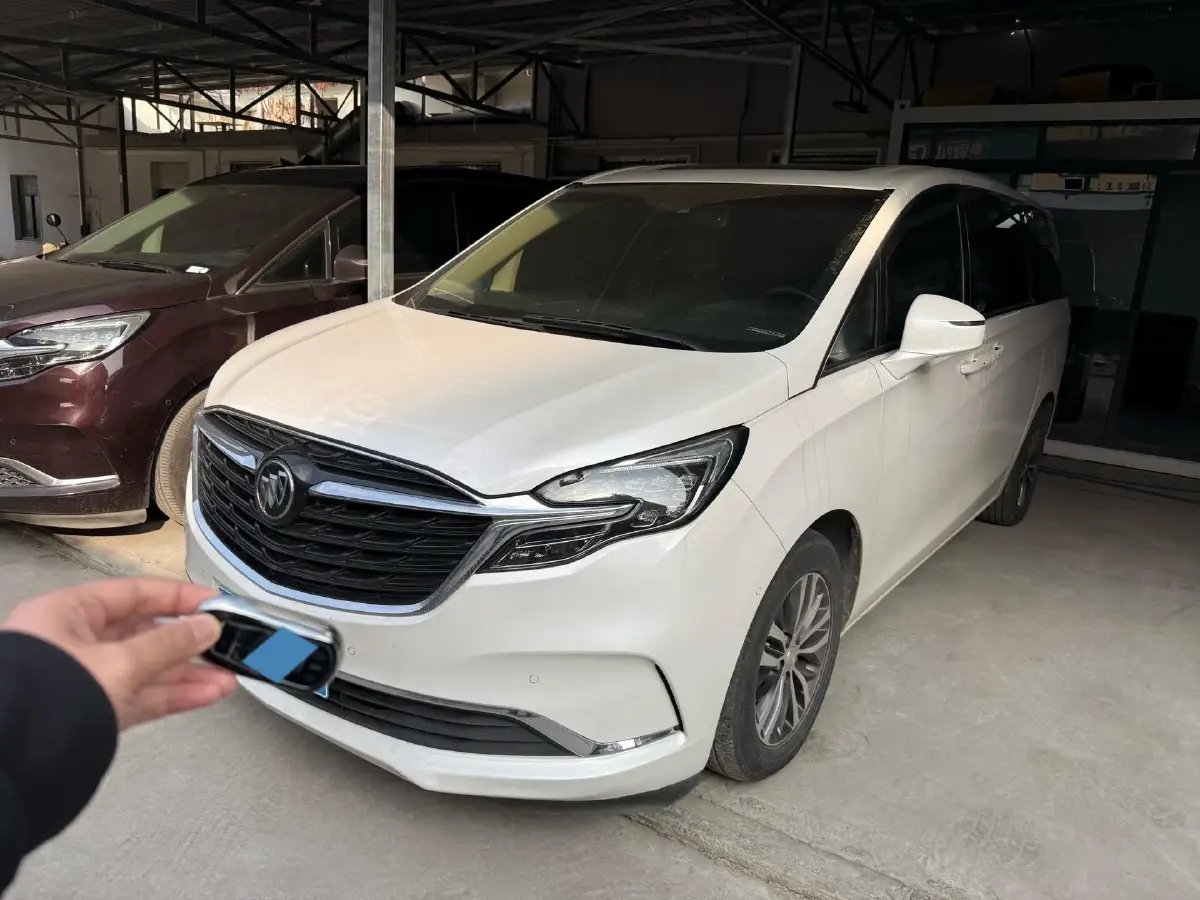 2021 Buick GL8 2.0T 237HP L4 9AT