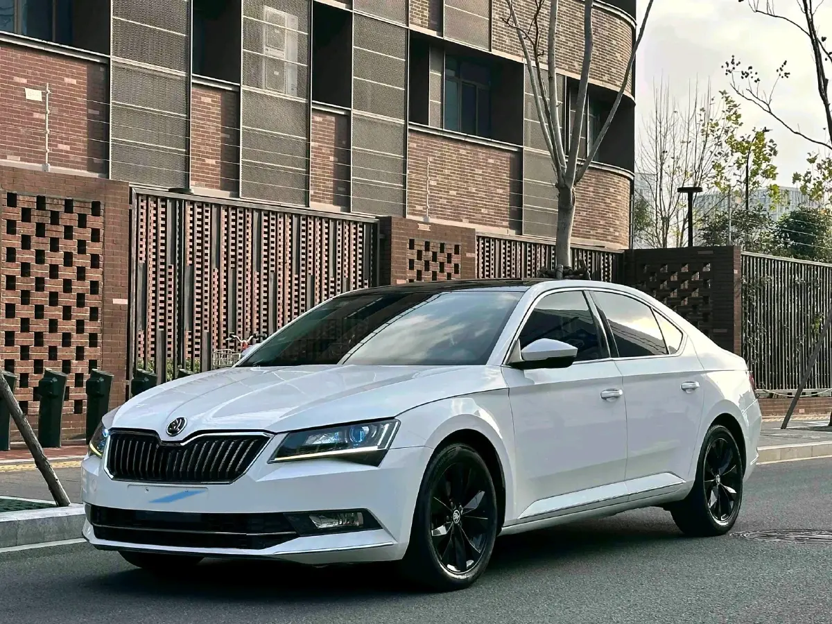 2018 Nissan Terra 2.5L 184HP L4 7AT