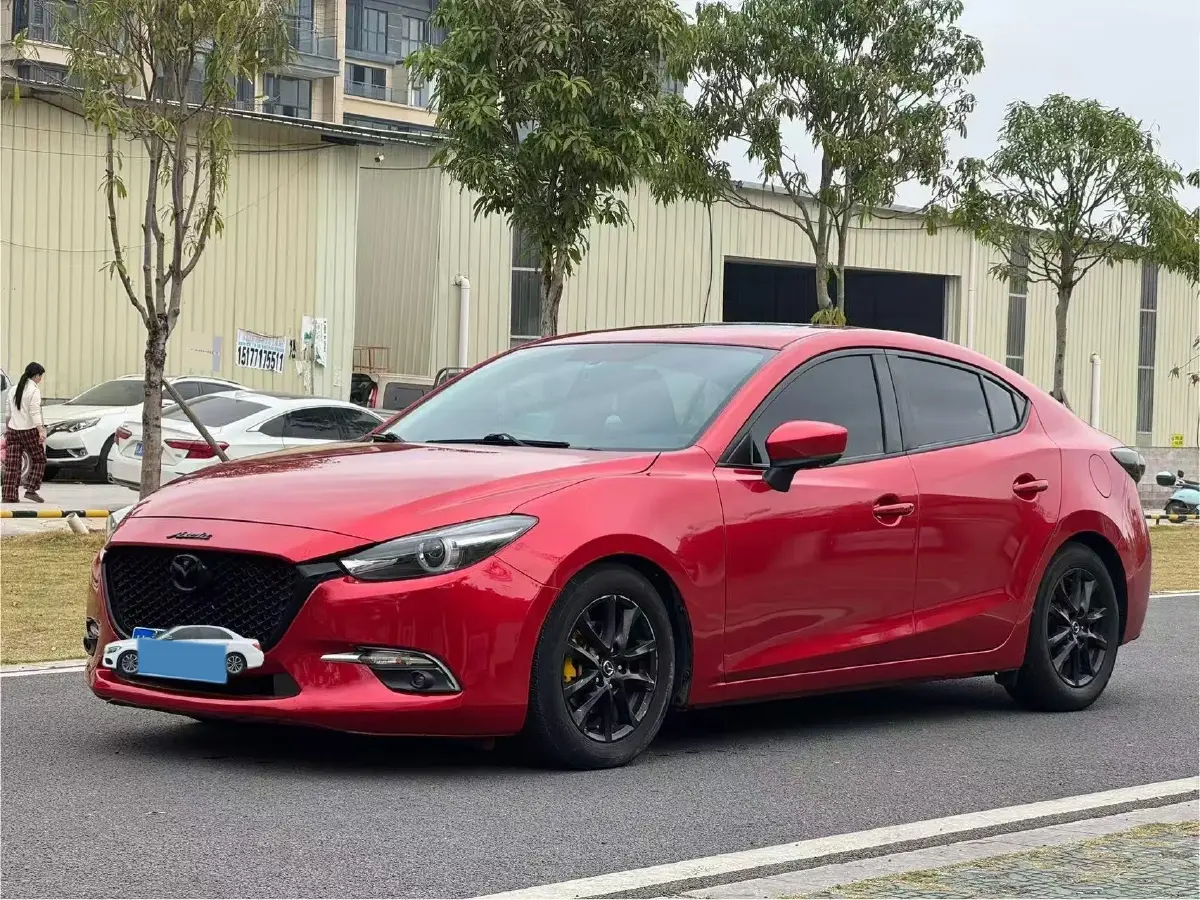 2017 Mazda 3 Axela 1.5L 117HP L4 6AT