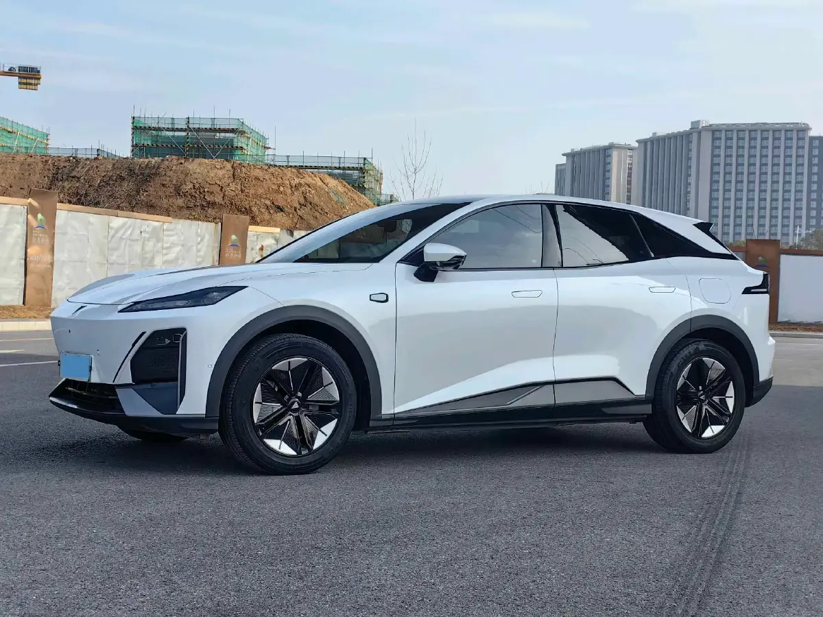 2023 Deepal S07 BEV 66.8KWH