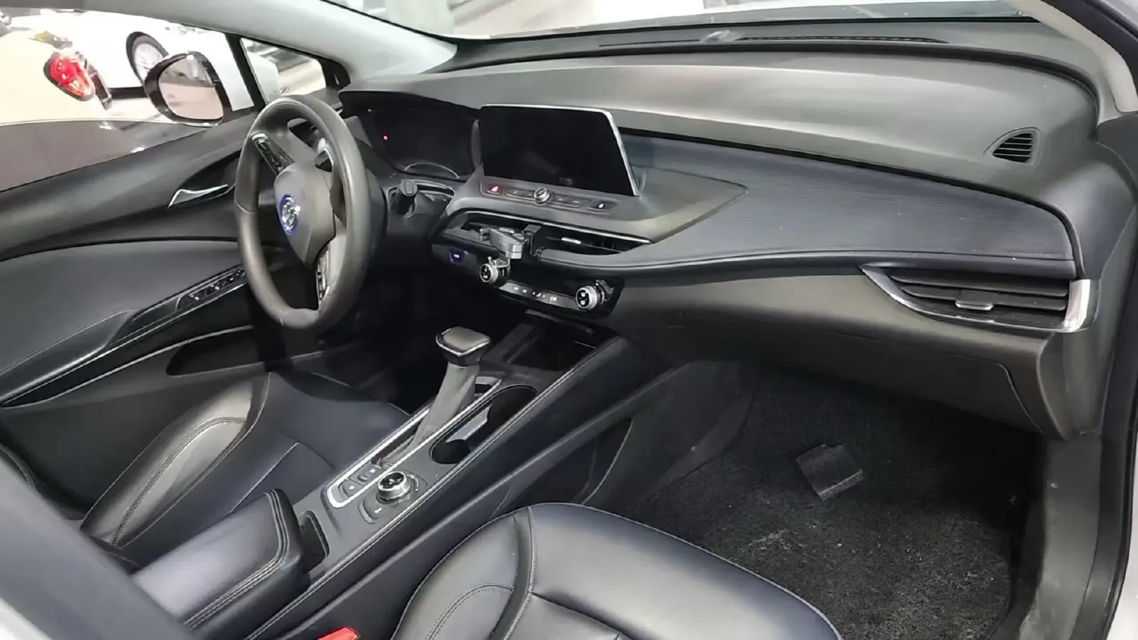 2022 Buick Envista 1.5T 184HP L4 CVT,autocango,china used car exporter,china ev exporter,chinese used car exporter,chinese used ev exporter