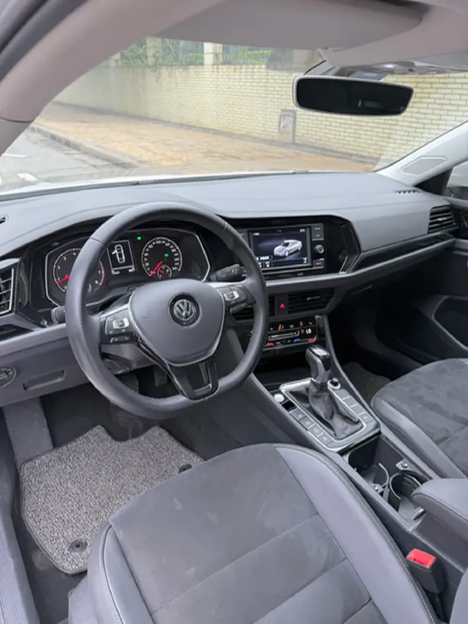 2019 Luxgen Grand 7 MPV 2.0T 188HP L4 6AT,autocango,china used car exporter,china ev exporter,chinese used car exporter,chinese used ev exporter