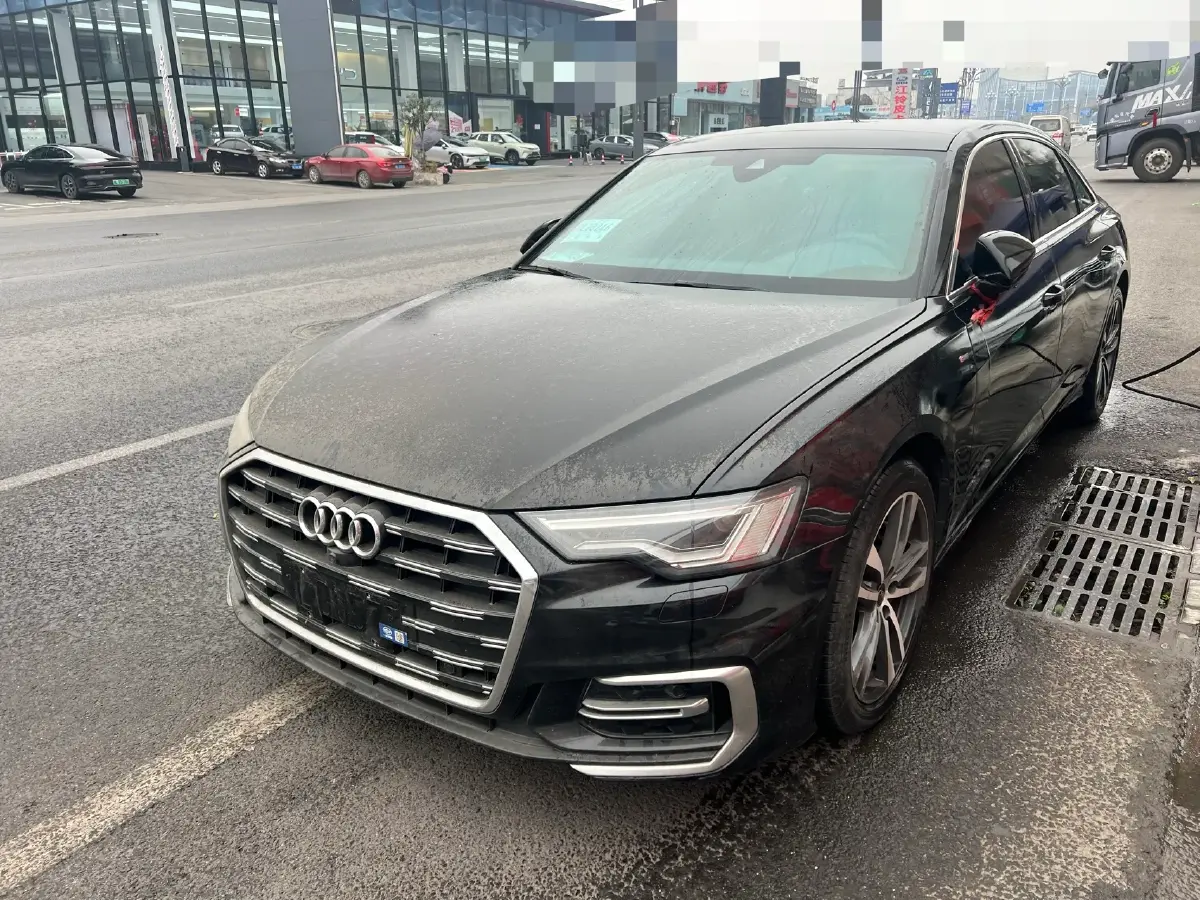2023 Audi A6L 2.0T 190HP L4 7DCT