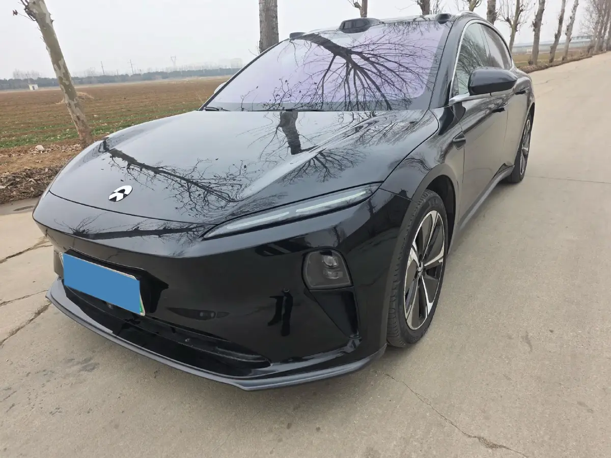2024 NIO ET5T BEV 100KWH