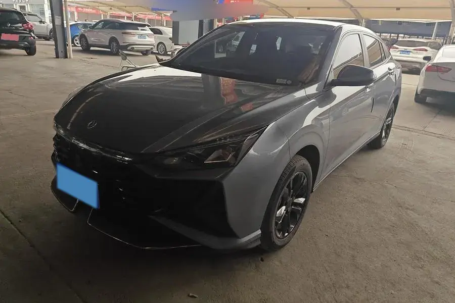 2025 DongFeng Aeolus YiXuan 1.5L 125HP L4 6DCT