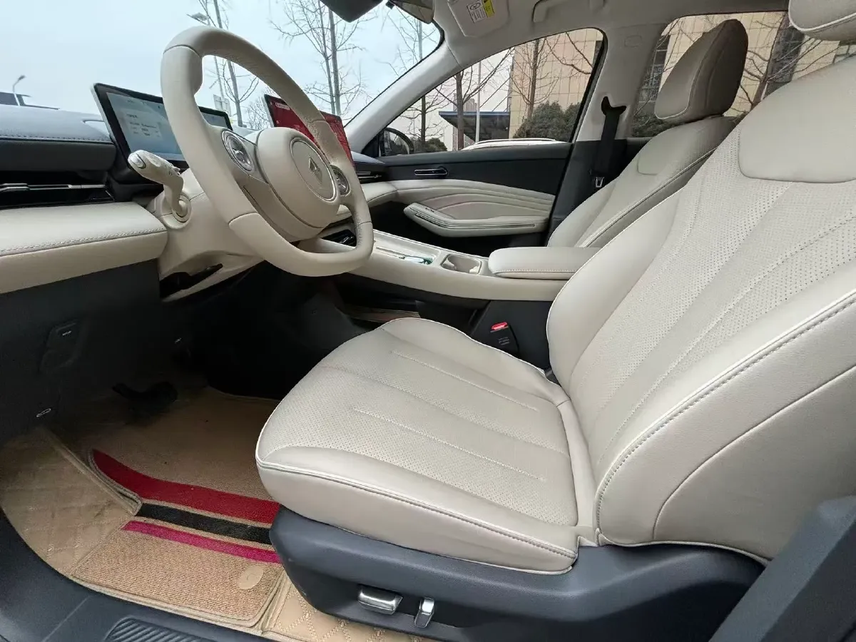 2026 BaoJun Cloud Sea BEV,autocango,china used car exporter,china ev exporter,chinese used car exporter,chinese used ev exporter