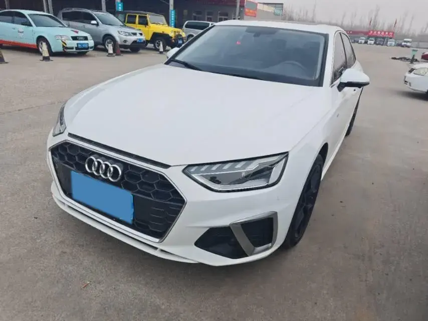 2024 Audi A4L 2.0T 190HP L4 7DCT