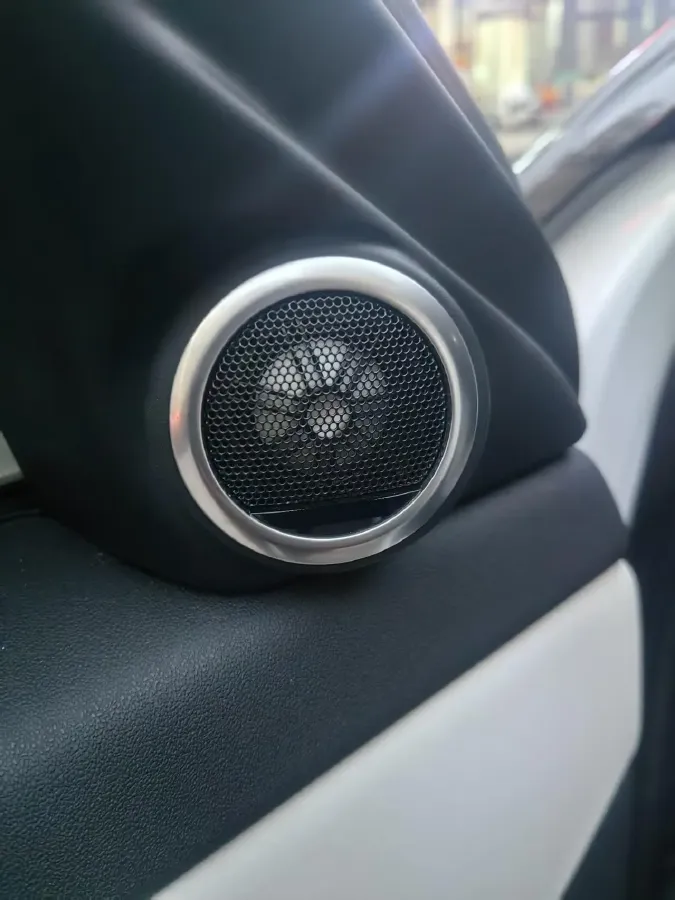 2021 Land Rover Range Rover Evoque 2.0T 249HP L4 9AT,autocango,china used car exporter,china ev exporter,chinese used car exporter,chinese used ev exporter