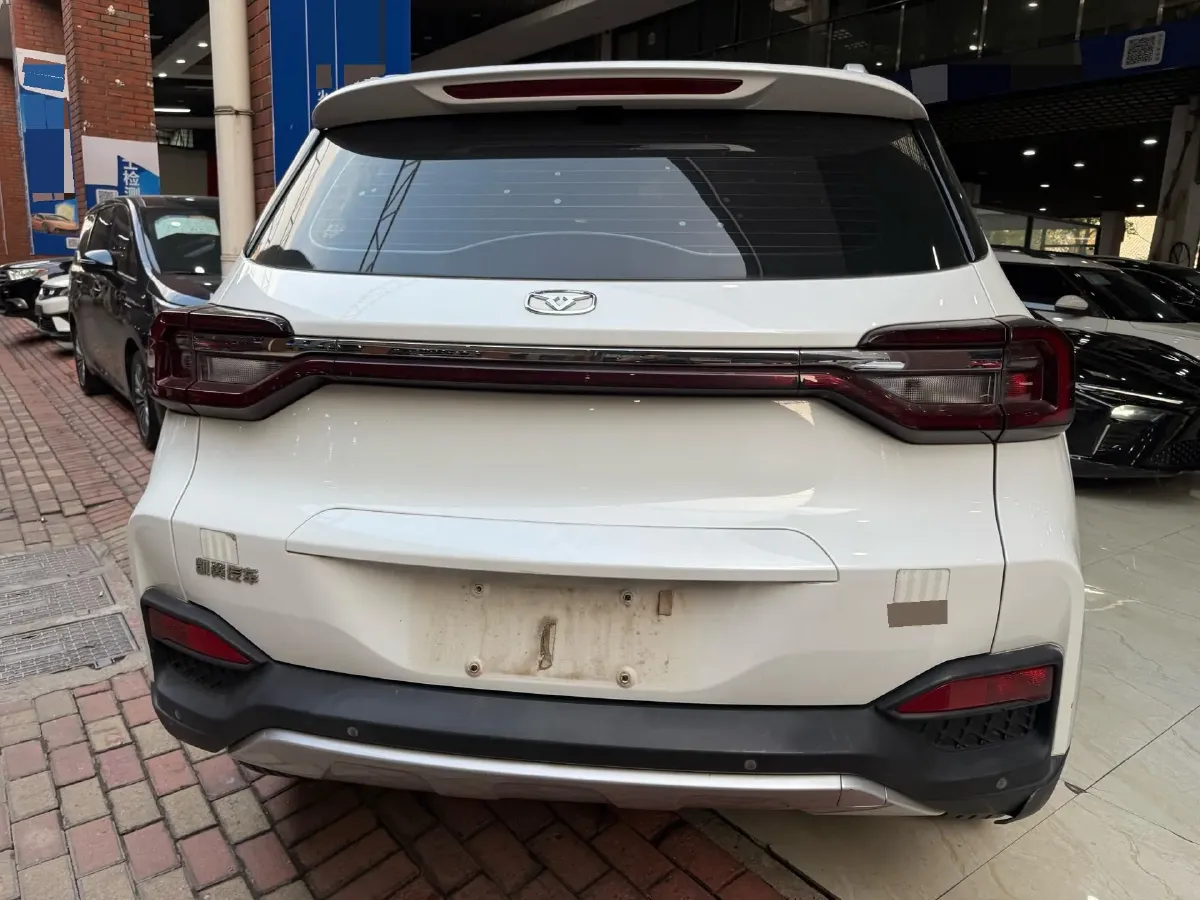 2020 KaiYi XuanJie 1.5L 116HP L4 5MT,autocango,china used car exporter,china ev exporter,chinese used car exporter,chinese used ev exporter