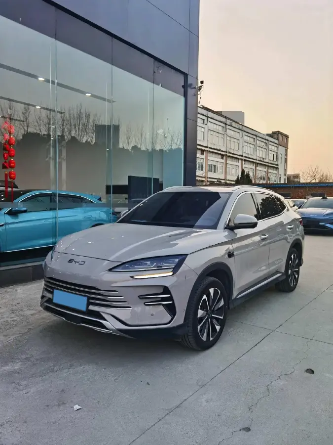 2025 BYD Song Plus 1.5L 101HP L4 E-CVT PHEV 26.6KWH