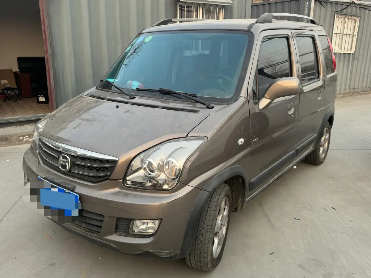 2016 Suzuki Wagon R X5 1.4L 97HP L4 5MT