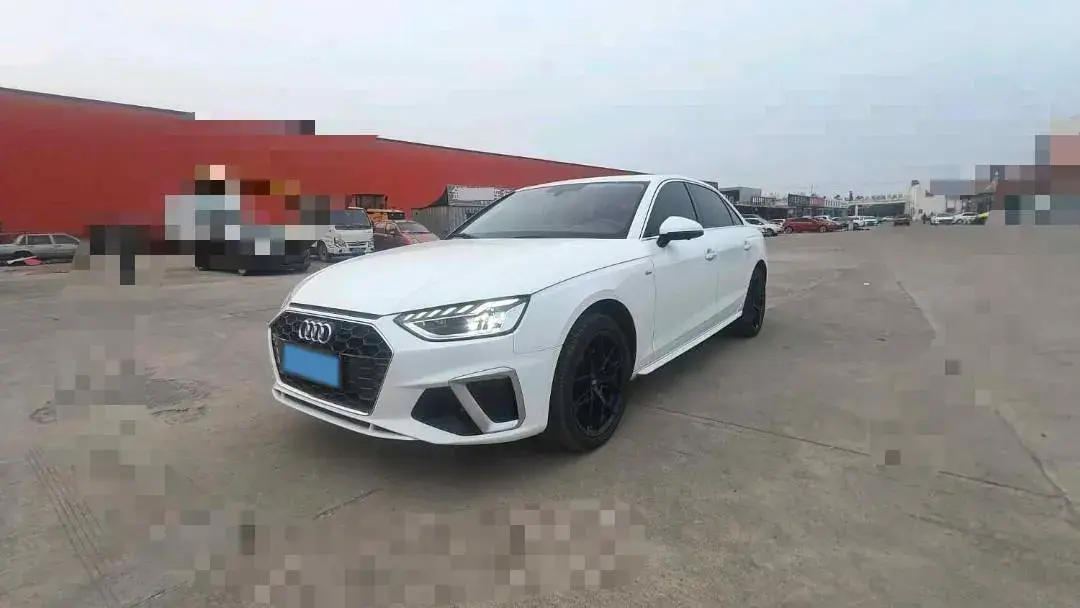 2024 Audi A4L 2.0T 190HP L4 7DCT