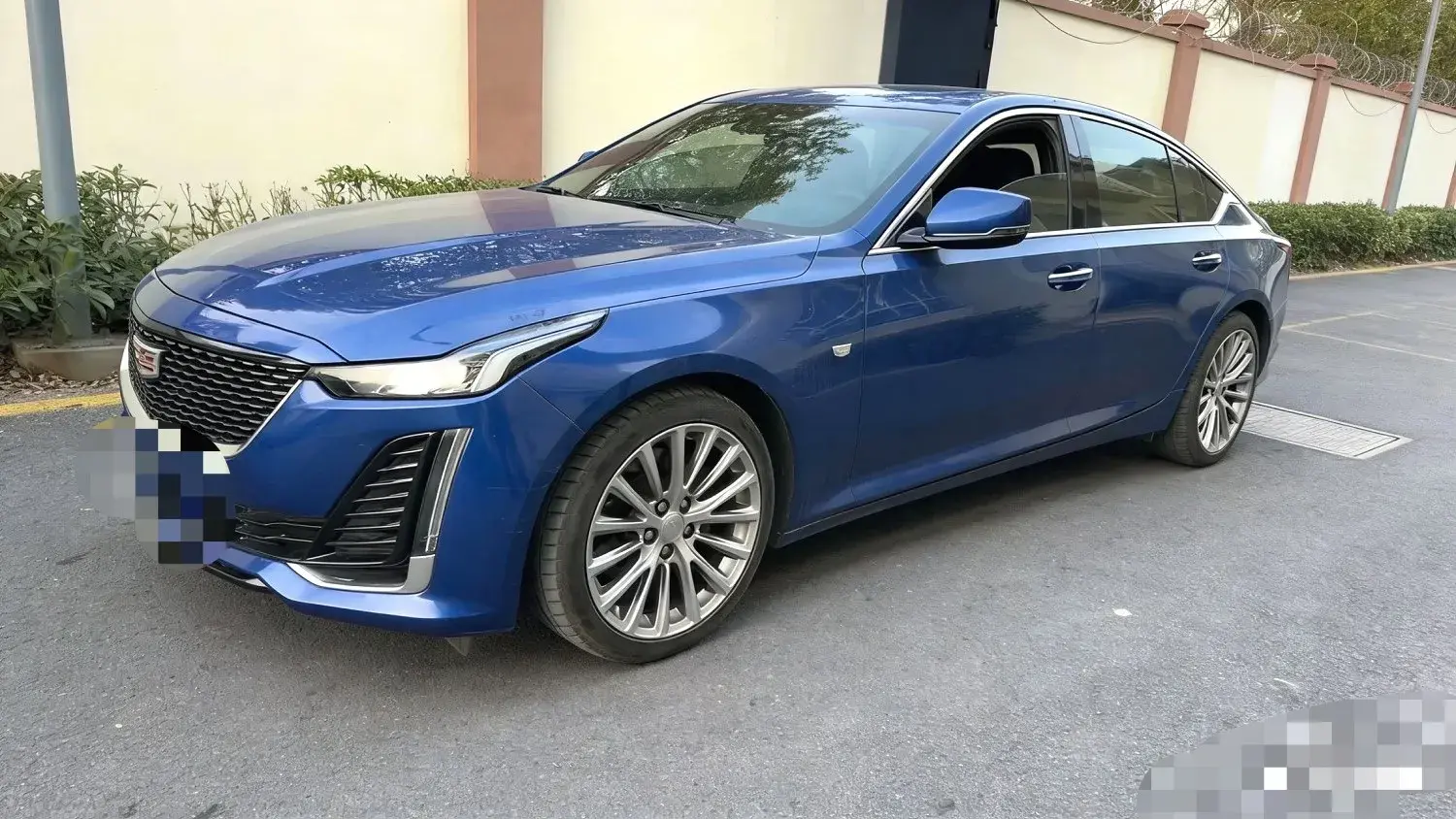 2021 Cadillac CT5 2.0T 237HP L4 10AT