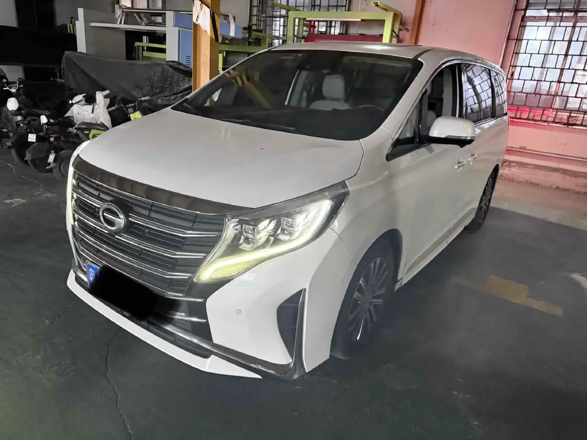 2021 GAC Trumpchi M8 2.0T 252HP L4 8AT
