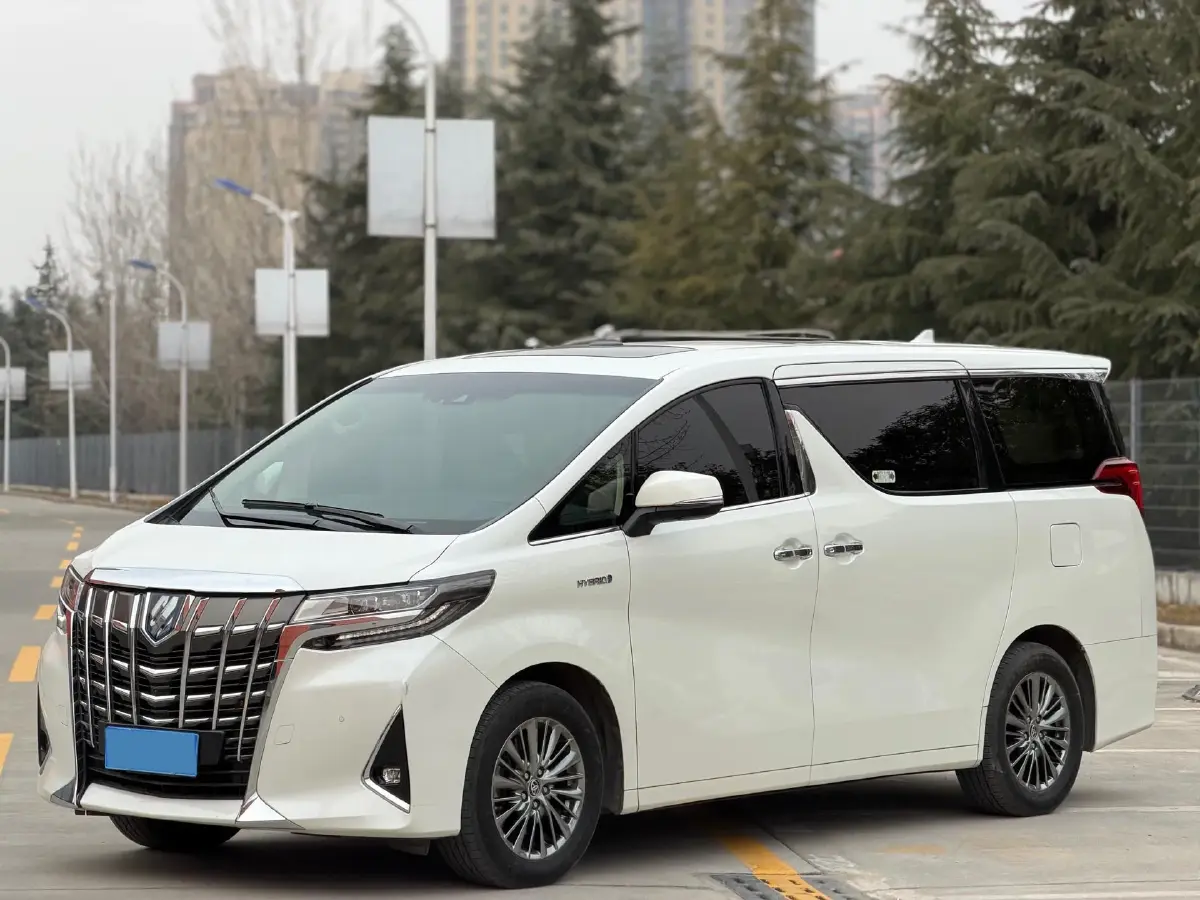 2021 Toyota Alphard 2.5L 117HP L4 E-CVT Hybrid