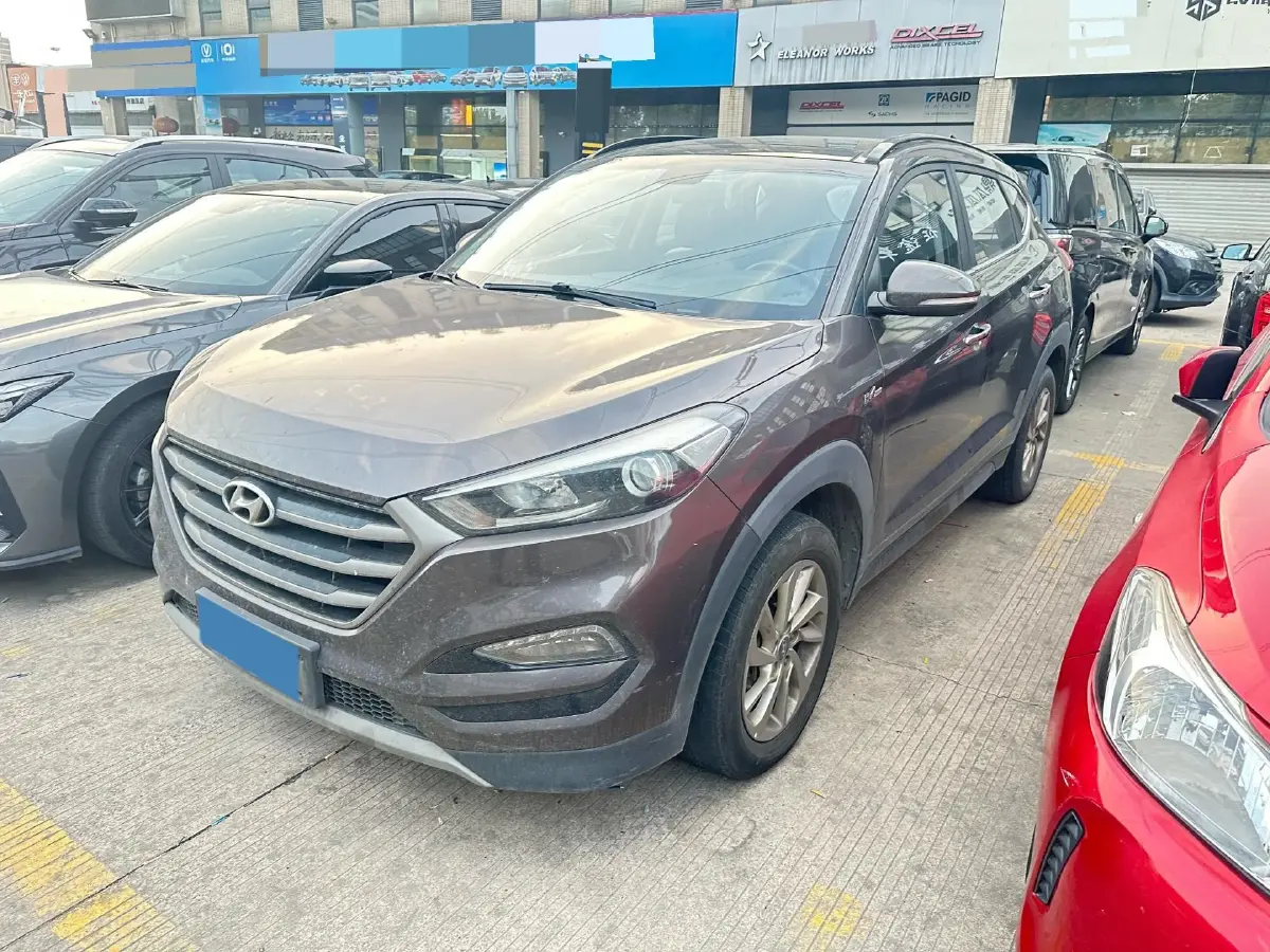 2015 Hyundai Tucson 1.6T 177HP L4 7DCT