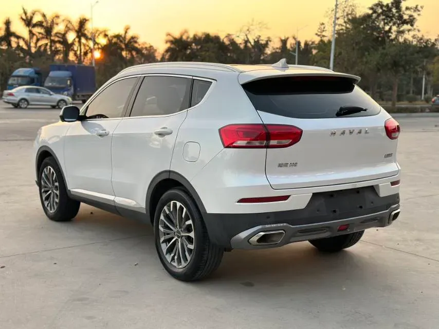 2020 Haval H6 1.5T 169HP L4 7DCT,autocango,china used car exporter,china ev exporter,chinese used car exporter,chinese used ev exporter