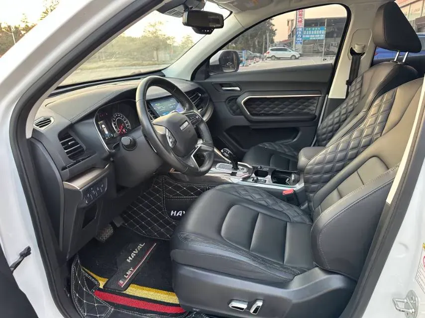 2020 Haval H6 1.5T 169HP L4 7DCT,autocango,china used car exporter,china ev exporter,chinese used car exporter,chinese used ev exporter