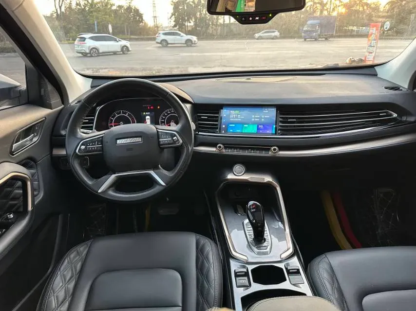 2020 Haval H6 1.5T 169HP L4 7DCT,autocango,china used car exporter,china ev exporter,chinese used car exporter,chinese used ev exporter