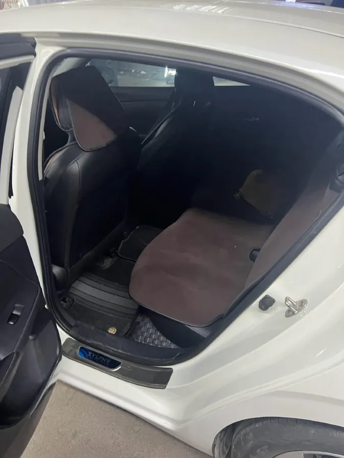 2022 Nissan Sylphy 1.6L 135HP L4 CVT,autocango,china used car exporter,china ev exporter,chinese used car exporter,chinese used ev exporter